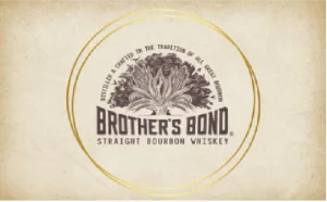 Derrière de notre carte de lancement avec le logo de la marque The Brother's Bond Bourbon entouré d'un cercle en or