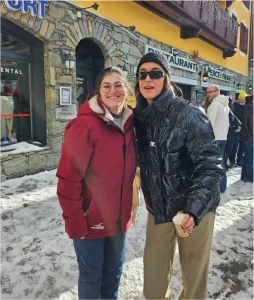 Photo d'Agathe avec Vimala Pons